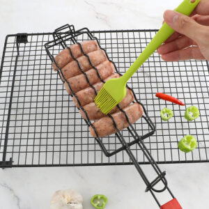Outdoor sausage grill clamp