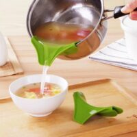 Silicone pot edge deflector for drip-free pouring