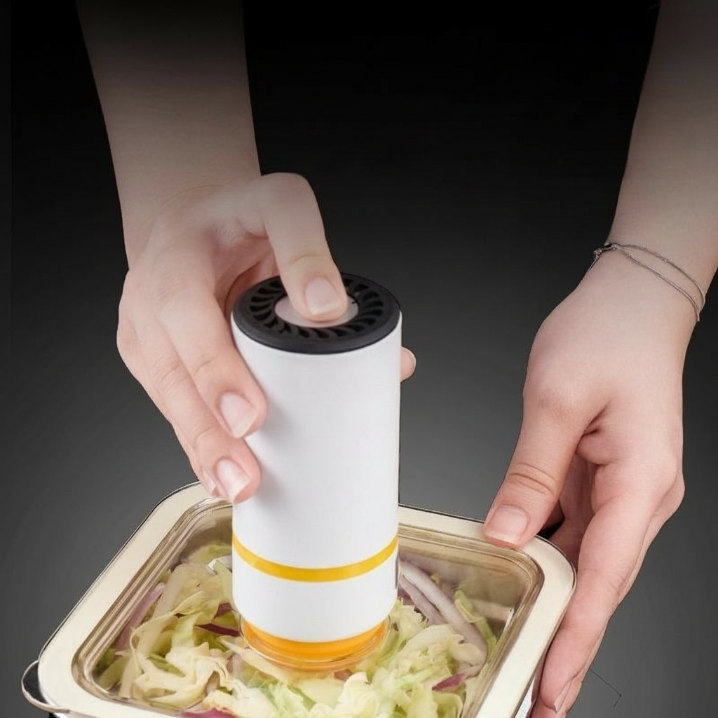 Stainless steel vacuum food container in 316 steel with easy vacuum seal for fresh, leakproof meal storage